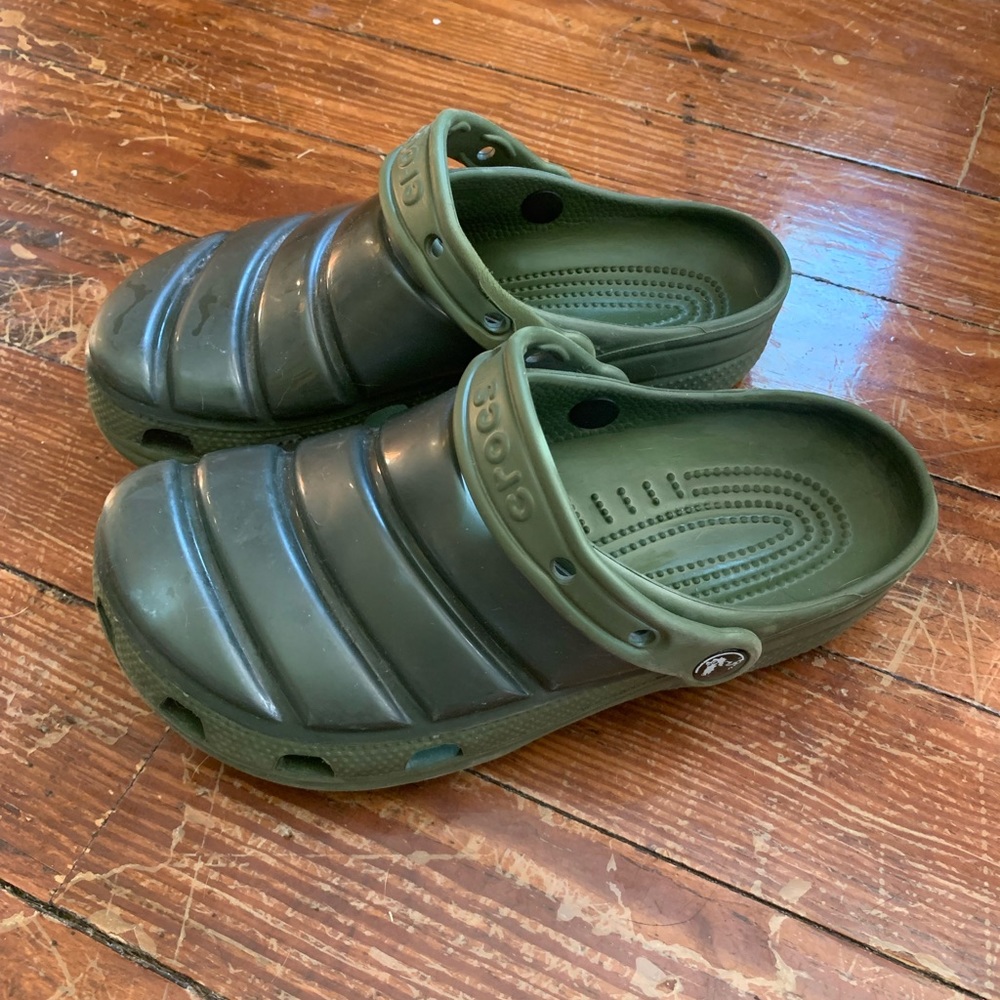 Green neopuff crocs